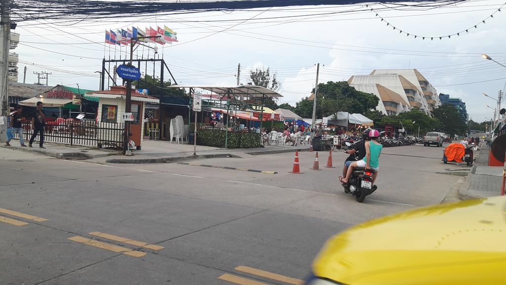 Casanova Inn Pattaya Exterior foto